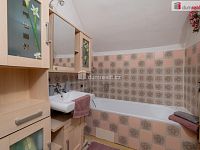 Prodej rodinného domu 163 m2,s pozemkem 327 m2 - Nové Strašecí  - 21