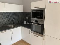 Pronájem prostorného, světlého bytu 3+KK 81 m2 ul. Kestřanská, Cholupice. - 10