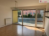 Pronájem prostorného, světlého bytu 3+KK 81 m2 ul. Kestřanská, Cholupice. - 3