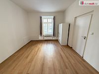 Pronájem bytu 2+kk 46 m2 P5 Smíchov Drtinova nezařízený po rekonstrukci - 7
