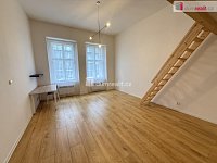 Pronájem bytu 1+kk 48 m2 P5 Smíchov nový LOFT - 3
