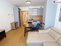 Moderní a designová bytová jednotka 1+kk v prvním patře novostavby ve Vysočanech - 3
