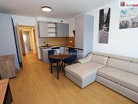 Moderní a designová bytová jednotka 1+kk v prvním patře novostavby ve Vysočanech - 4