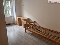 Pokoj 15m2, Praha 8- Zenklova