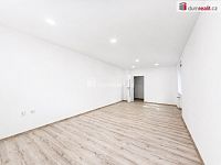 Pronájem bytu 2+1 s lodžií, 75 m2, Třebízského, Teplice - 12