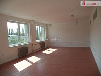 Pronájem zpevněné venkovní plochy  cca 2500m2 - 13