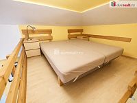 Prostorný byt 1+kk s patrem na spaní, 43 m2, 1NP, Praha 5 - Smíchov - 6