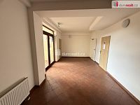 Pronájem ubytovací jednotky 1+kk 25 m2 + předzahrádka 17 m2 P4 Krč parkovací stání sklep - 11