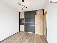 Pronájem bytu 2+kk (63m2) se dvěmi balkony v Praze 9 - Letňany - 8