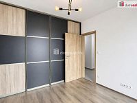 Pronájem bytu 2+kk (63m2) se dvěmi balkony v Praze 9 - Letňany - 9