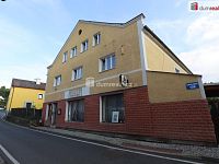 Pěkný slunný byt 2+kk v prvním patře cihlového domu v Bečově nad Teplou s parkováním ve dvoře - 12