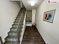 Pronájem bytu 2+1 s terasou, Jízdárenská, Karlovy Vary - 8