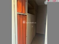 Pronájem 3kk 55m2 P4 Krč panel po částečné rekonstrukci komora, lodžie - 10