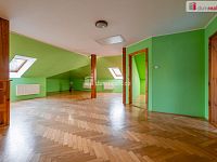 Prodej rodinného domu 9+2, 350 m2 - Mladá Boleslav - 24