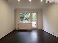 Pronájem bytu 2+1, 48 m2, Charkovská ul., Karlovy Vary - 2