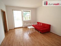 Krásný slunný byt 2+kk/B/S se sklepem a balkonem v prvním patře novostavby v Doubí, Karlovy Vary - 3