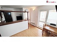 Světlý byt 2+kk s terasou, 31 m2 + terasa 11 m2, 3. patro / 4 NP, cihla, Praha 10 - Vinohrady - 2