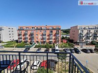 Světlý byt 1+kk, 32 m2 + 5 m2 balkon, parkkovací stání, 3.patro / výtah, Hostivice - 10