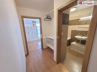 Světlý byt 1+kk, 32 m2 + 5 m2 balkon, parkkovací stání, 3.patro / výtah, Hostivice - 12