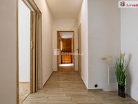 Prodej domu 170 m2, pozemek 500m2 - Třebusice - 14