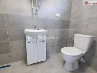 Pronájem komerčního prostoru 753 m2, pozemek 2.006 m2 - Hředle - 16