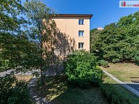 Krásný slunný byt 2+1 po rekonstrukci v prvním patře cihlového domu na Jarově - 21