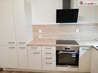 Pronájem moderního bytu 2+kk s lodžií v Mělníku - 3