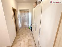 Pronájem moderního bytu 2+kk s lodžií v Mělníku - 5
