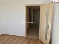 Pronájem moderního bytu 2+kk s lodžií v Mělníku - 9