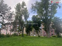 Krásný slunný mezonetový byt 5+kk ve třetím patře cihlového domu Karlovy Vary - Dvory - 15