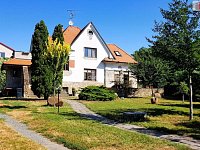 Nadstandardní rodinné sídlo 6+1 s možností kombinace bydlení a podnikání v Hodoníně. - 10