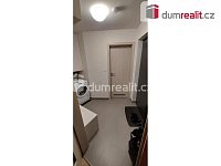 Světlý byt 1+kk/B s balkonem (27,8 m2 + 3 m2 balkon +  3,2 m2 sklep), 3.p (4NP), rezidence Veselská - 3 etapa, Praha 8 - Letňany - 18