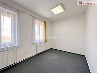 Komerční objekt 120m2, v uzavřeném areálu Brno - centrum - 9