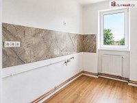 Prodej bytu 3+1, 68 m2, Pod Holým vrchem, Česká Lípa - 4