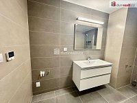 pronájem 3+1/terasa 90 m2+ 52 m2 + garáž v Kolíně Janovická - 15