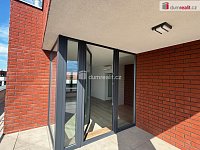 pronájem 3+1/terasa 90 m2+ 52 m2 + garáž v Kolíně Janovická - 2