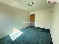Pronájem domu 6+kk 225 m2 681 m2 pozemek parkovací stání zahrada terasa  - 15