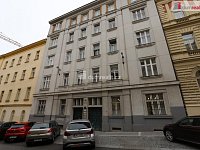 Nádherný stylový a plně vybavený  byt 1+1 v centru Prahy  - 9