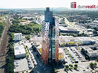 Pronájem kanceláře o výměře 70,5 m2, včetně parkovacího místa v Brně AZ Tower 
