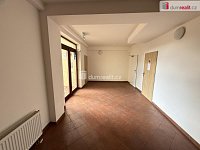 Pronájem ubytovací jednotky 1+kk 25 m2 + předzahrádka 17 m2 P4 Krč parkovací stání sklep - 11