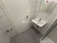 Pronájem ubytovací jednotky 1+kk 25 m2 + předzahrádka 17 m2 P4 Krč parkovací stání sklep - 8