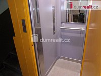 Pronájem bytu 2+1, 48 m2, Charkovská ul., Karlovy Vary - 12