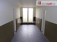 Pronájem bytu 2+1, 48 m2, Charkovská ul., Karlovy Vary - 12