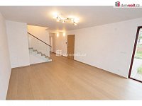 Pronájem novostavby, 168 m2 + terasy a balkon, garáž, pozemek 402 m2, Praha 9 - Dolní Chabry - 11
