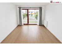 Pronájem novostavby, 168 m2 + terasy a balkon, garáž, pozemek 402 m2, Praha 9 - Dolní Chabry - 21