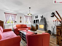 Dům 90 m² po kompletní rekonstrukci se srubem, pár minut od Lipna. Zahrada od Dana Kohouta, vlastní studna, krb. - 2