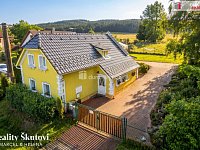 Prodej rodinného domu po kompletní rekonstrukci, 90 m² – Blatná, Frymburk u Lipna - 2