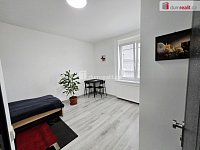 Pronájem bytu 1+kk, 20 m2, Lužná - 2