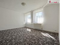 Pronájem bytu 3+1 Karlovy Vary, Poštovní - 13