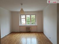 Velmi hezký byt 2+kk po rekonstrukci, Praha 6 - Bubeneč 